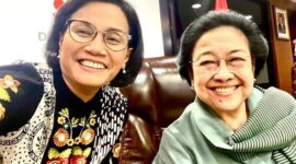 Menteri Keuangan Sri Mulyani Bersama Ketua Umum PDI Perjuangan, Megawati Soekarnoputri. (Instrgram.com/@smindrawati
)