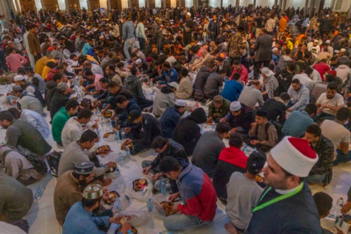 Umat Islam di Berbagai Belahan Dunia Sambut Ramadan. (Dok VOA Indonesia)